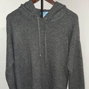 Womens Medium CeCe Gray Sweater Hoodie